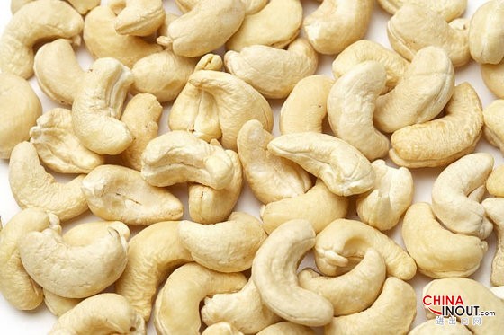 shelled cashew nut2
